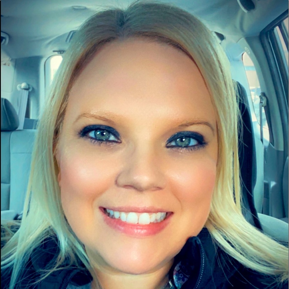 Meet your Posher, Ashley